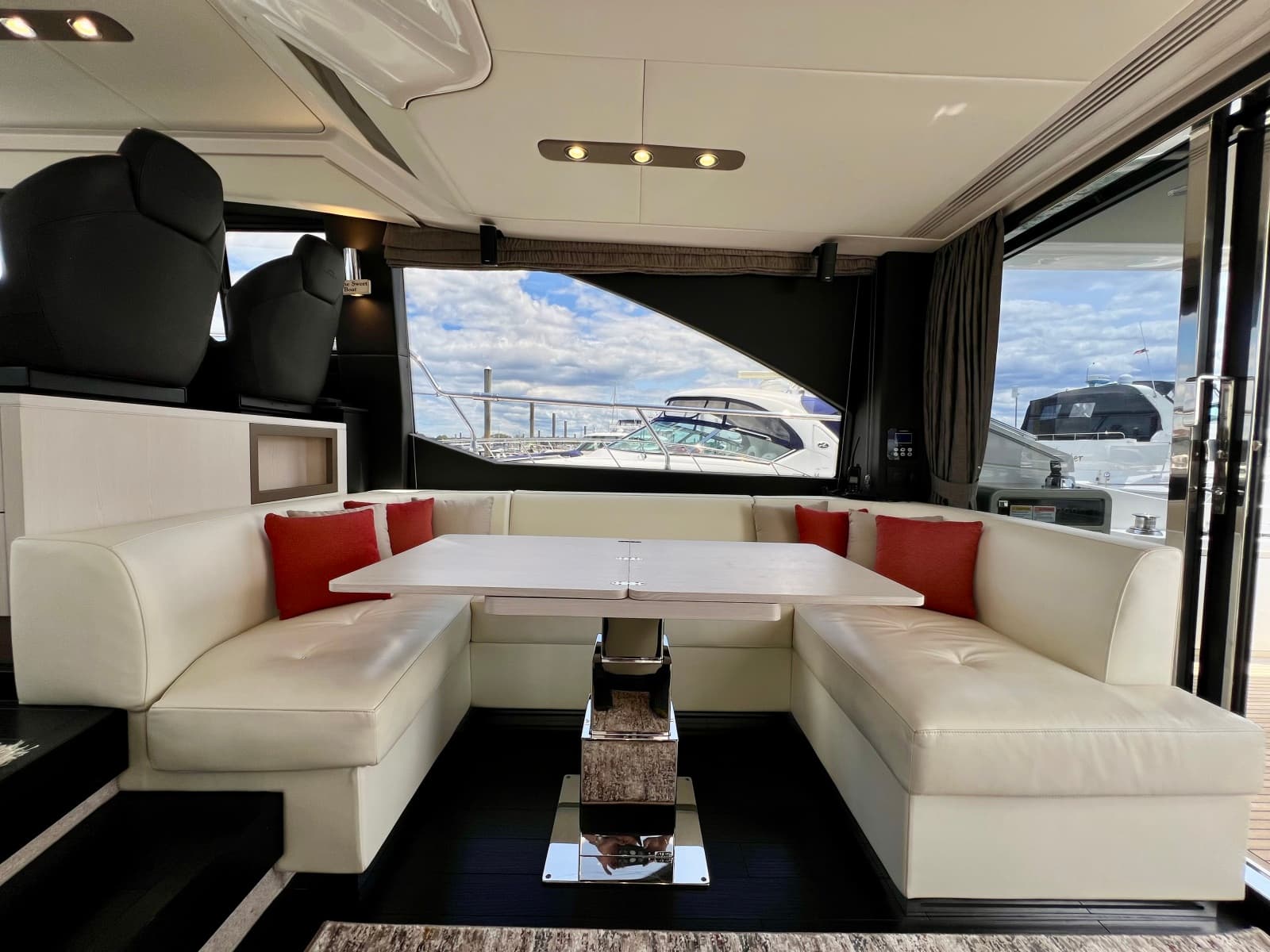 2019 Azimut 50 FLYBRIDGE - Photo 49