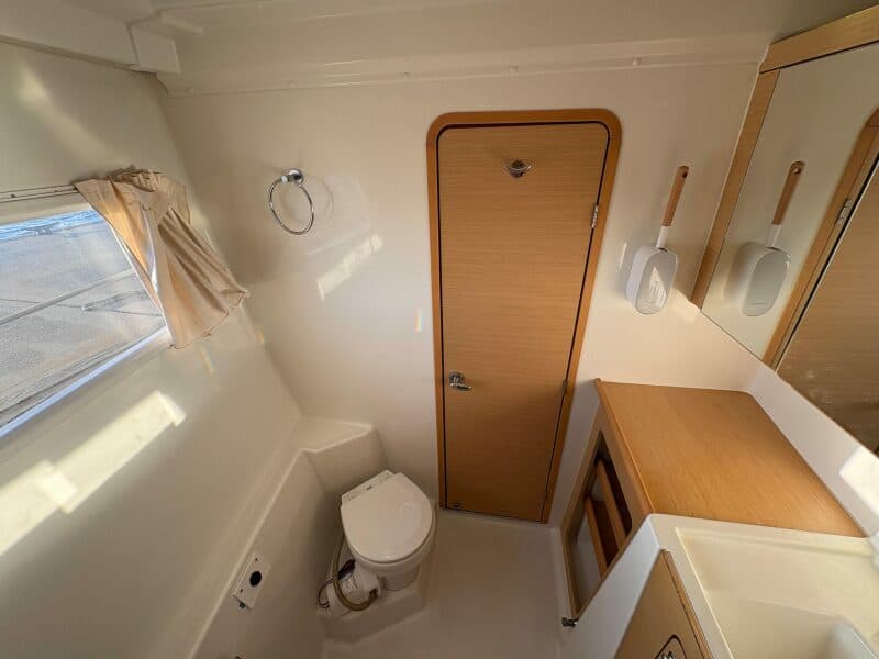 2012 Lagoon  - Photo 52