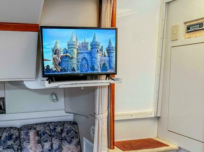 1998 Cruisers Yachts 3575 Esprit