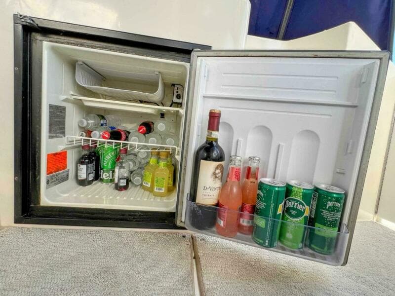 1998 Cruisers Yachts 3575 Esprit