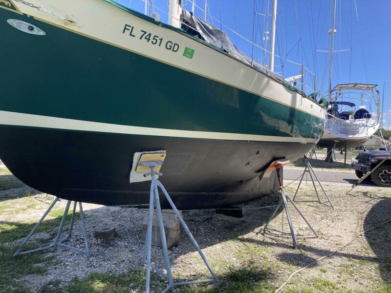 1974 Cheoy Lee Clipper