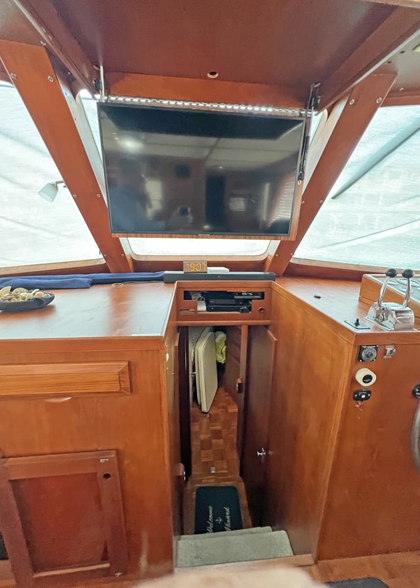 1987 DeFever Tri-Cabin - Photo 35