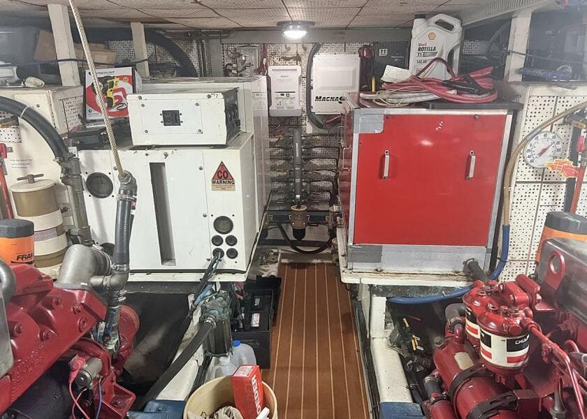 1987 DeFever Tri-Cabin - Photo 8