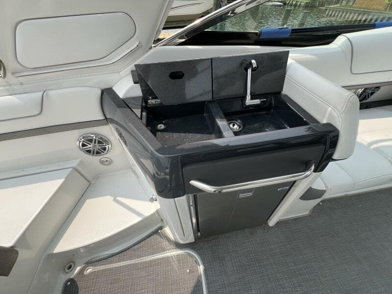 2016 Formula 310 Bowrider