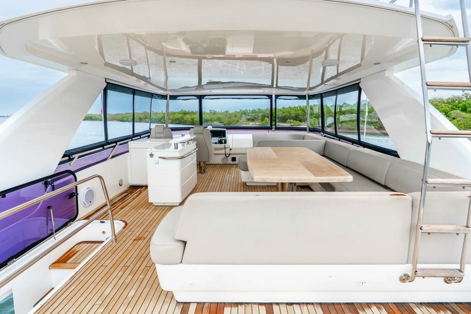 2018 Princess Yachts  - Photo 17