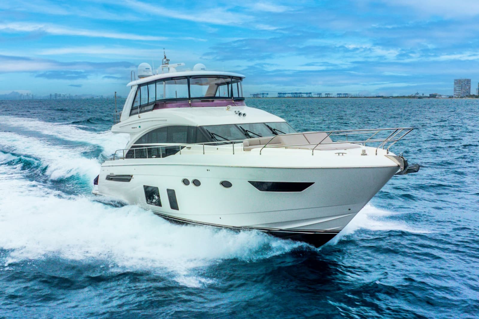 2018 Princess Yachts  - Photo 6