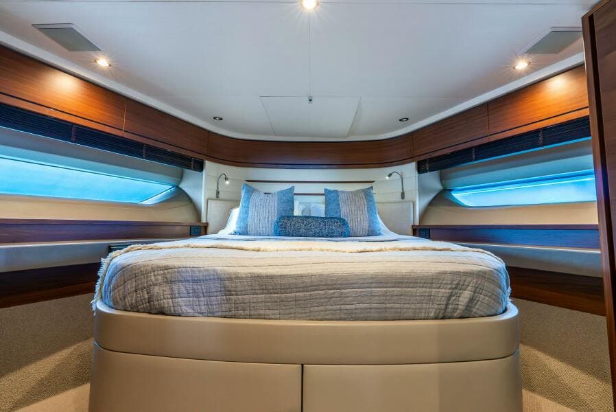 2018 Princess Yachts 