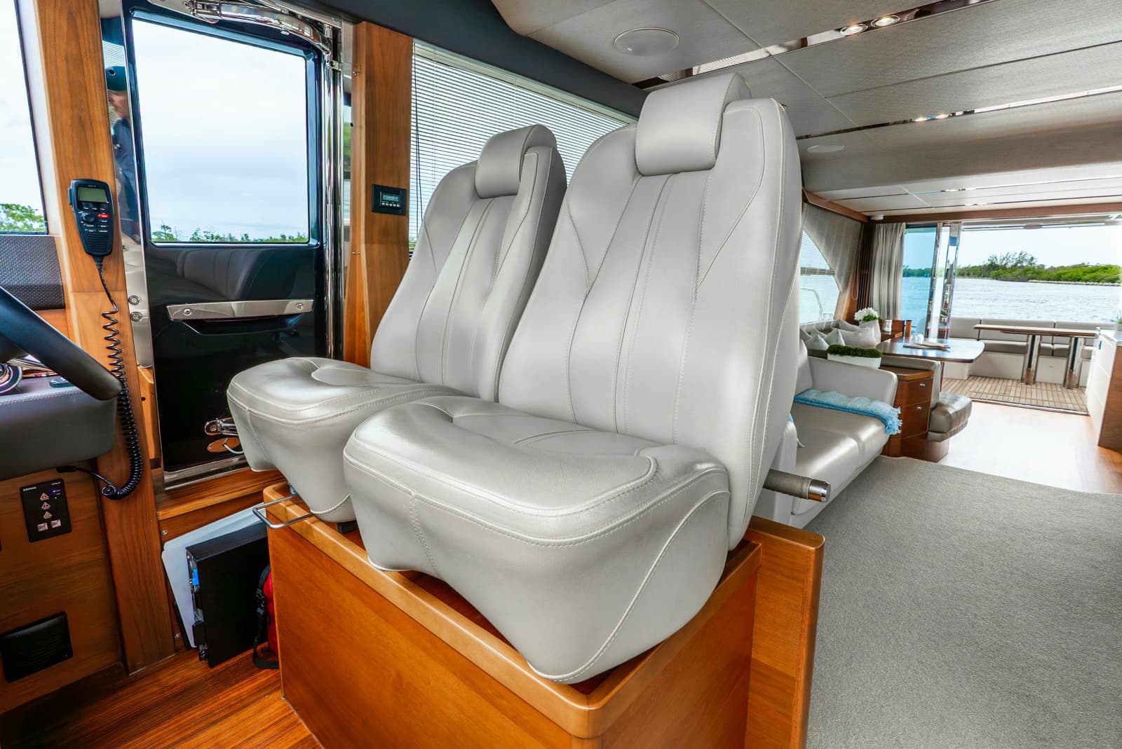 2018 Princess Yachts  - Photo 39