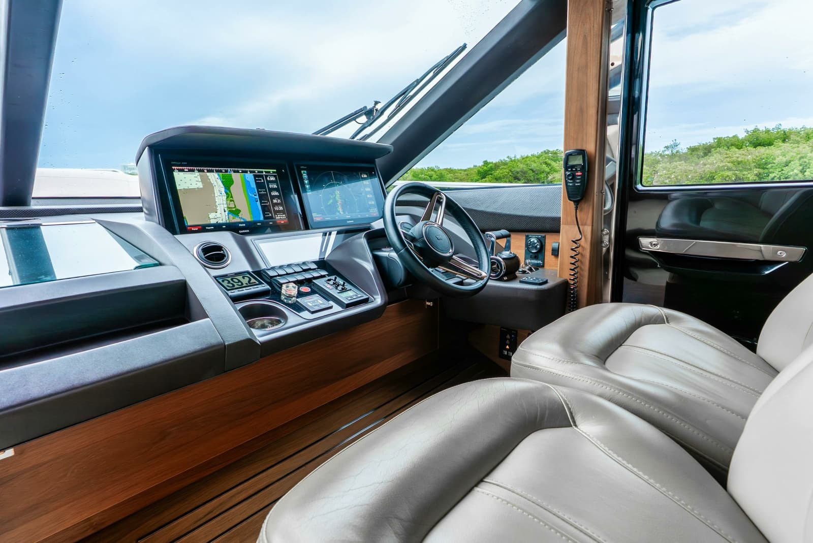2018 Princess Yachts  - Photo 38