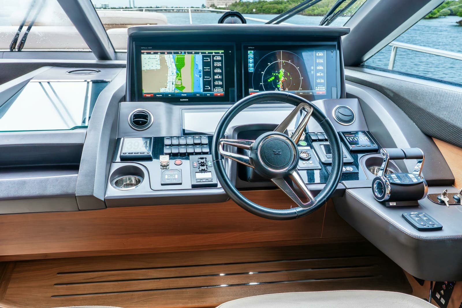 2018 Princess Yachts  - Photo 37
