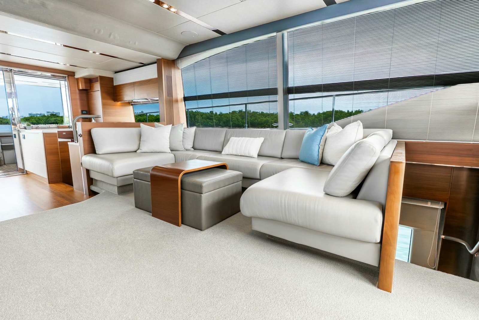 2018 Princess Yachts  - Photo 33