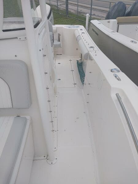 2019 Sea Born SX239 offshore