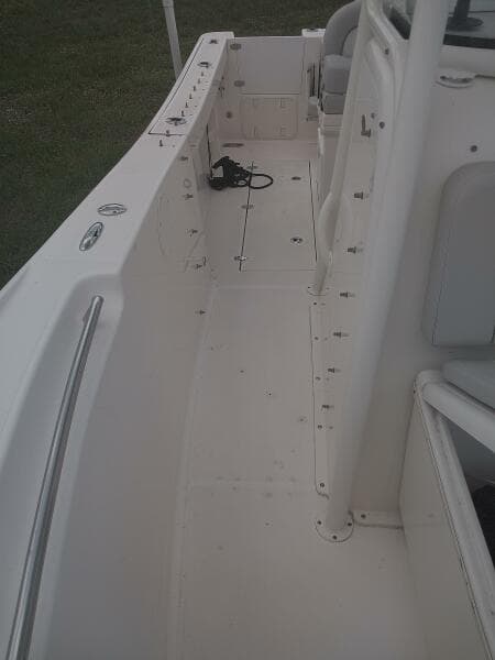 2019 Sea Born SX239 offshore