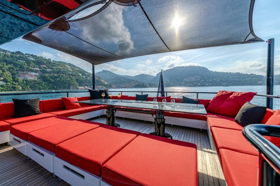 2017 Overmarine Mangusta 165 E