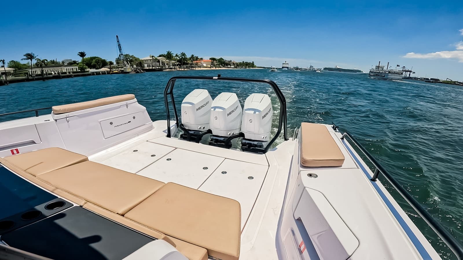 2026 Axopar 45 Cross Top - Photo 55