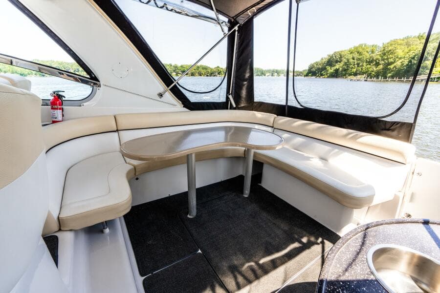 2008 Four Winns V378