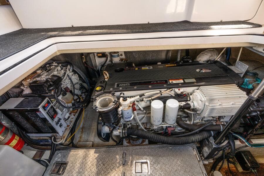 2008 Four Winns V378