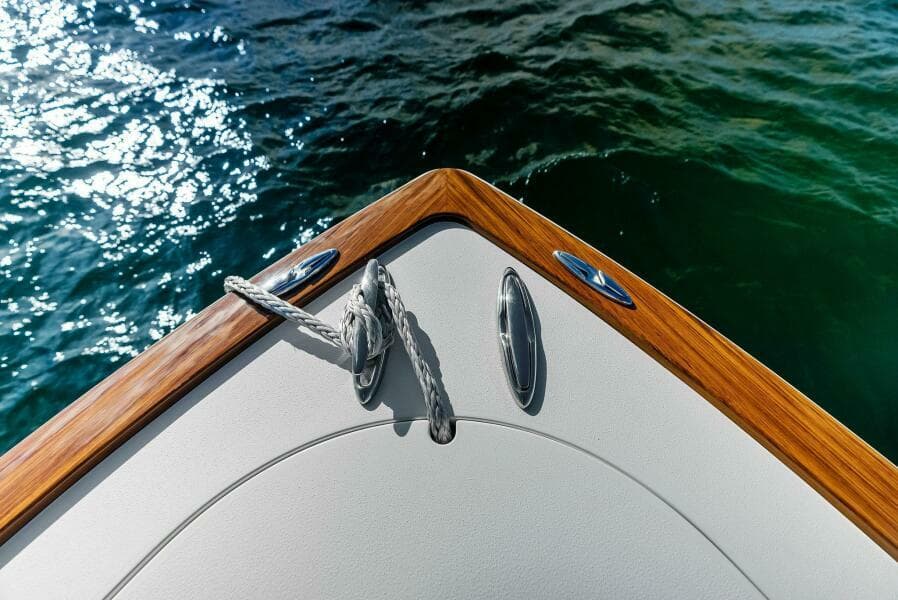 2021 Valhalla Boatworks V-37 Anchor