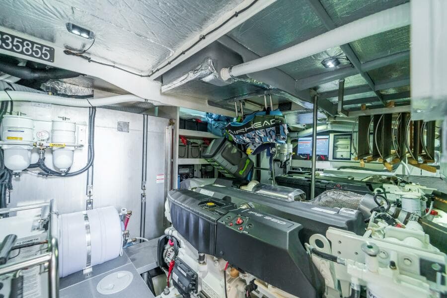 2023 Absolute 62 Fly