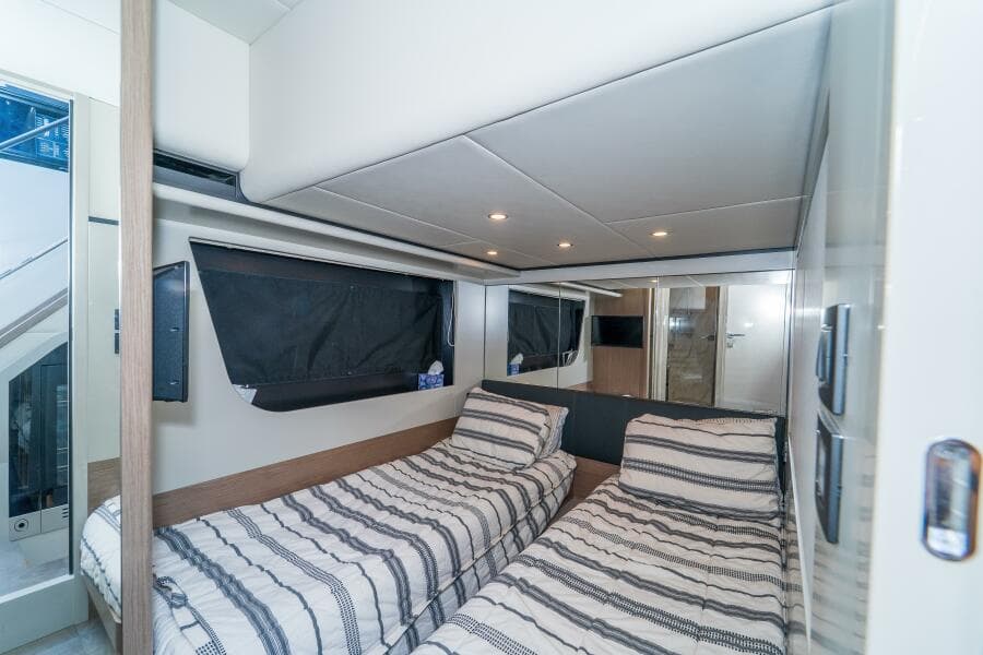 2023 Absolute 62 Fly