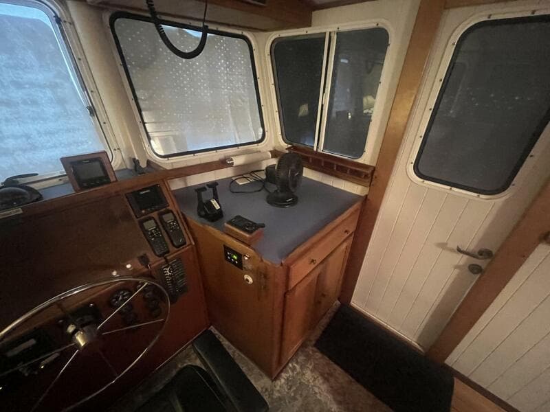 2001 Great Harbour GH47