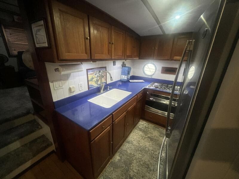 2001 Great Harbour GH47