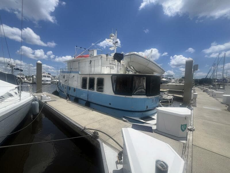 2001 Great Harbour GH47