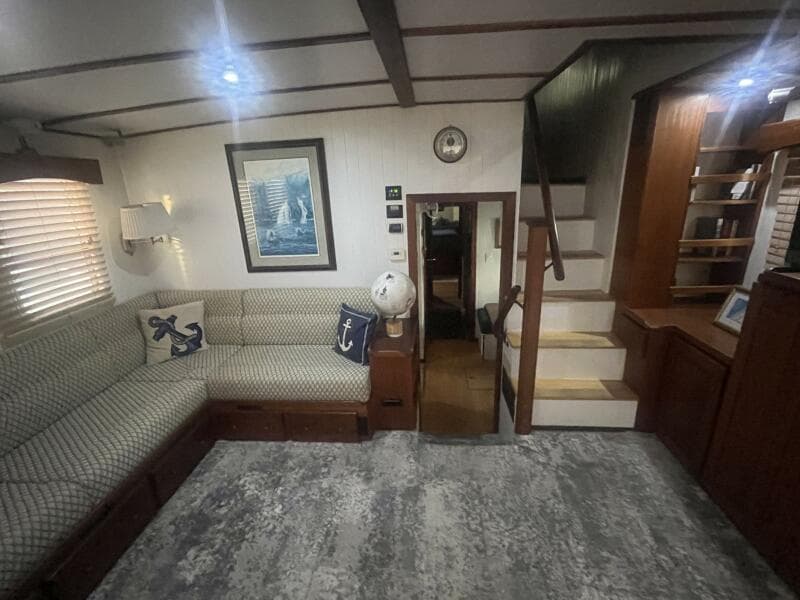 2001 Great Harbour GH47