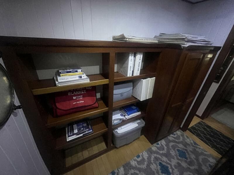 2001 Great Harbour GH47