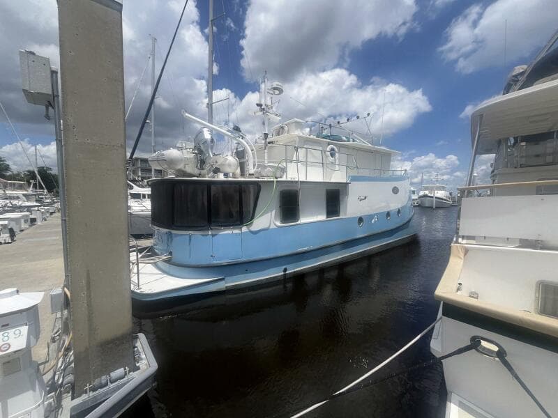 2001 Great Harbour GH47