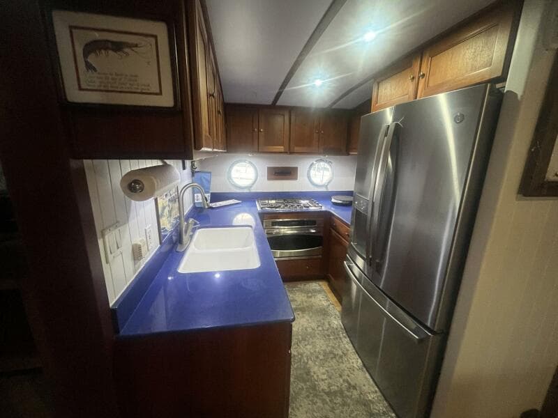 2001 Great Harbour GH47