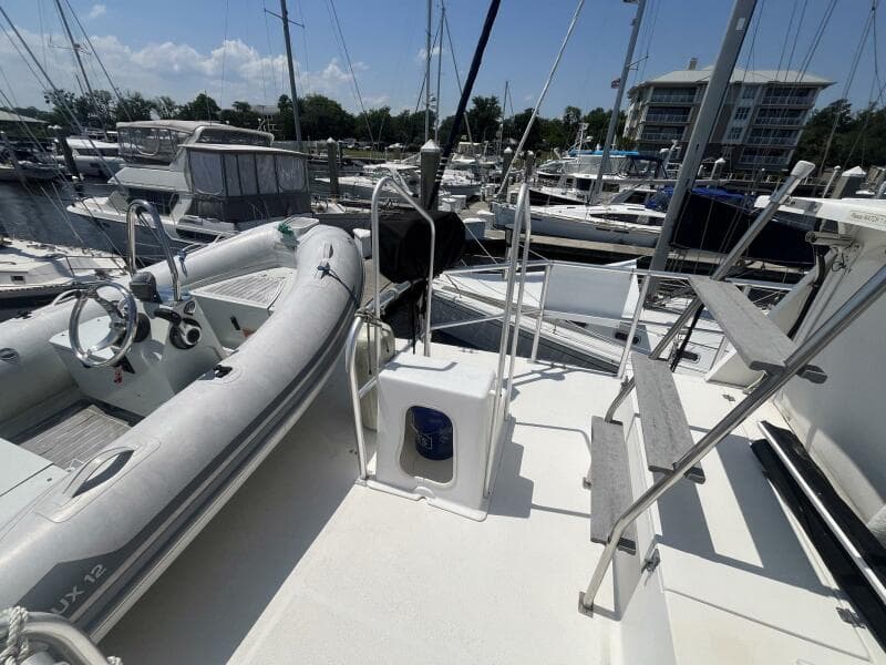 2001 Great Harbour GH47