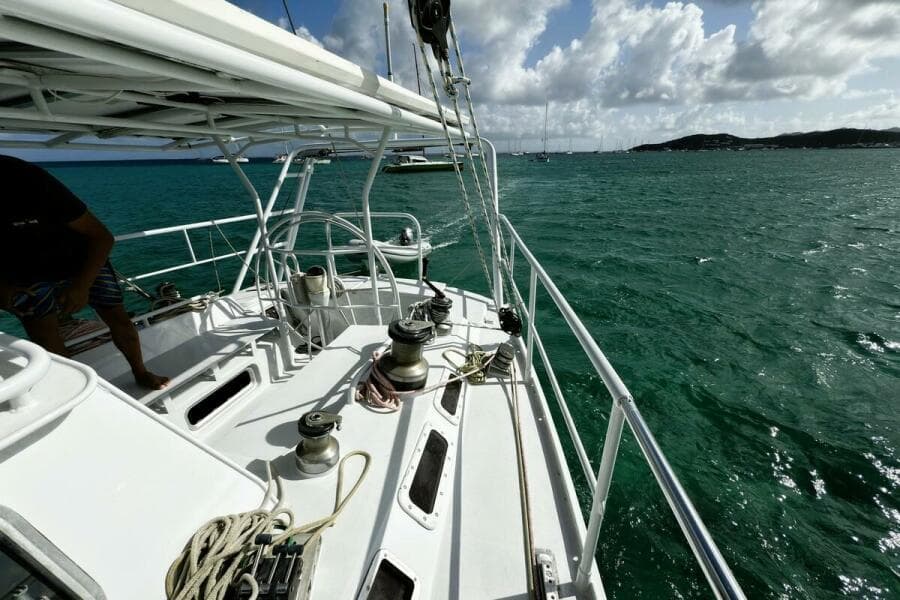 02 Cockpit Mare Via 52 Caribbean