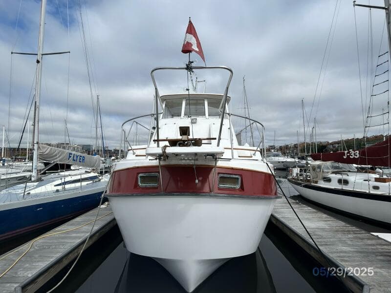 36' Kadey-Krogen forward profile