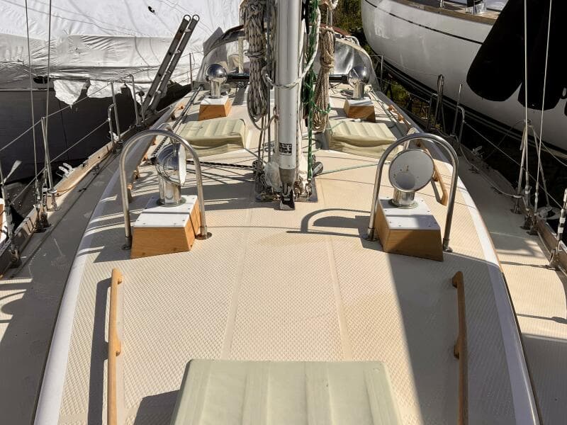 2001 Shannon 43 Cutter