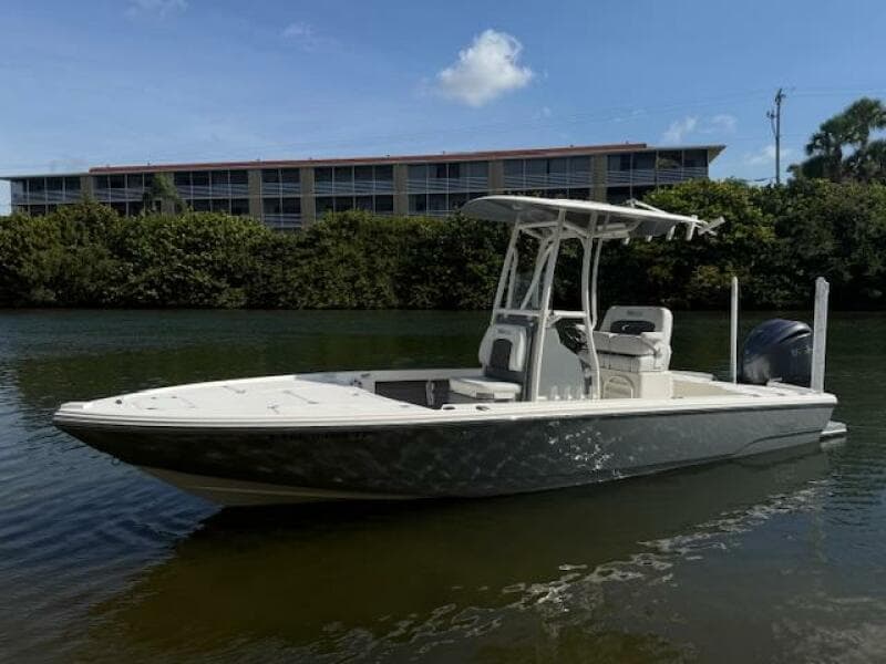 2022 Pathfinder 2500 Hybrid