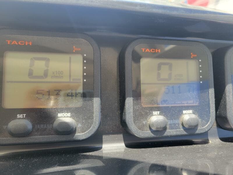 2016 Jeanneau Merry Fisher 855