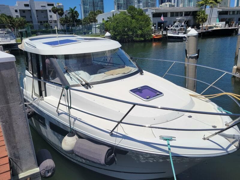 2016 Jeanneau Merry Fisher 855