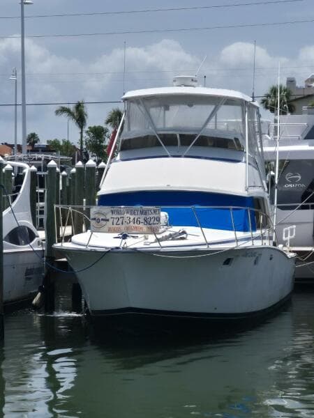 1982 Bertram 38 Convertible - Photo 10