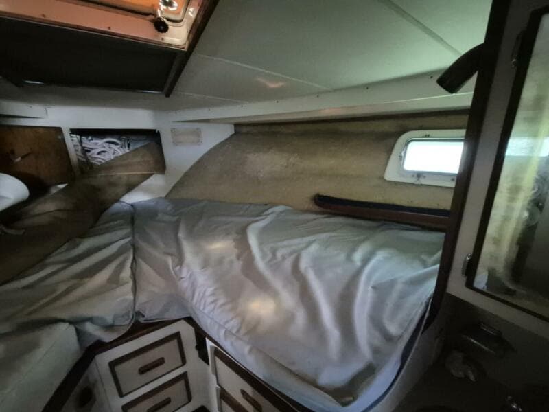 1982 Bertram 38 Convertible - Photo 28
