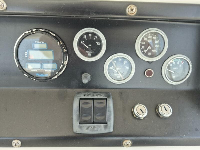 1982 Bertram 38 Convertible - Photo 44