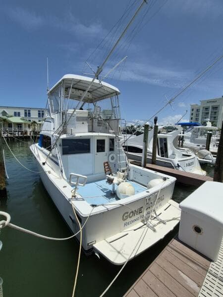1982 Bertram 38 Convertible - Photo 11