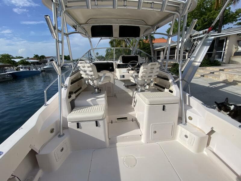 2005 Grady-White Marlin 300