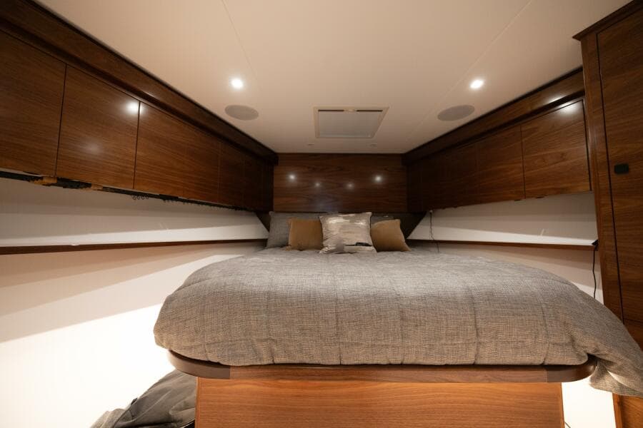 2025 82 Viking Convertible Boujie VIP Stateroom (1)