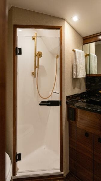 2025 82 Viking Convertible Boujie Starboard Stateroom Head (2)