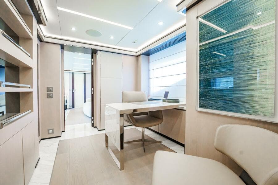 2016 Mondomarine 50 Meters