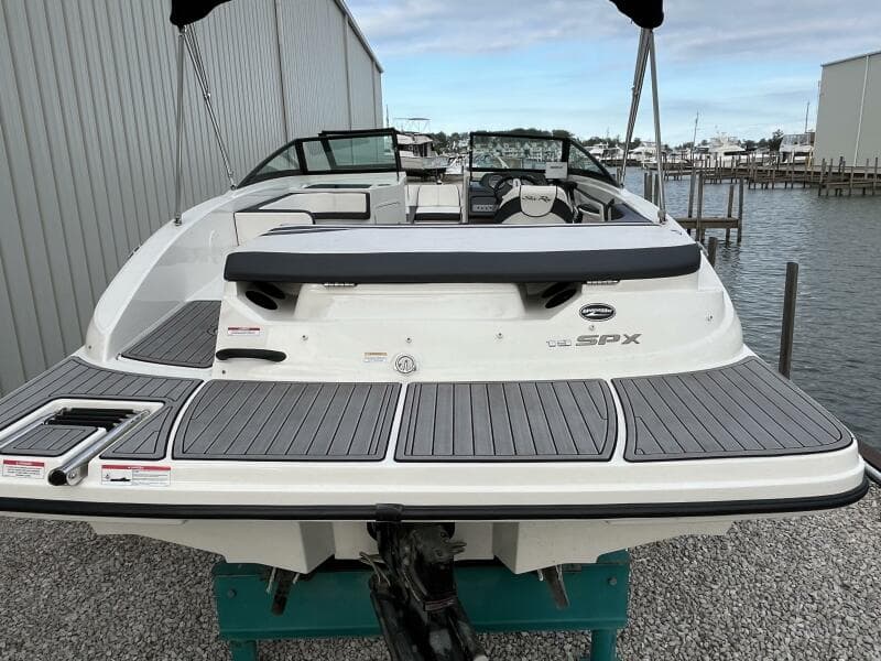 2015 Sea Ray 19 SPX