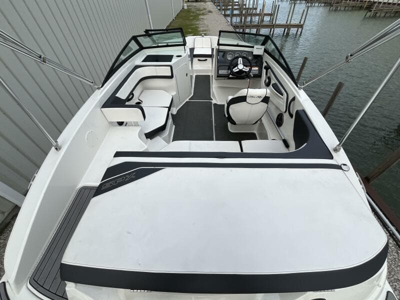 2015 Sea Ray 19 SPX