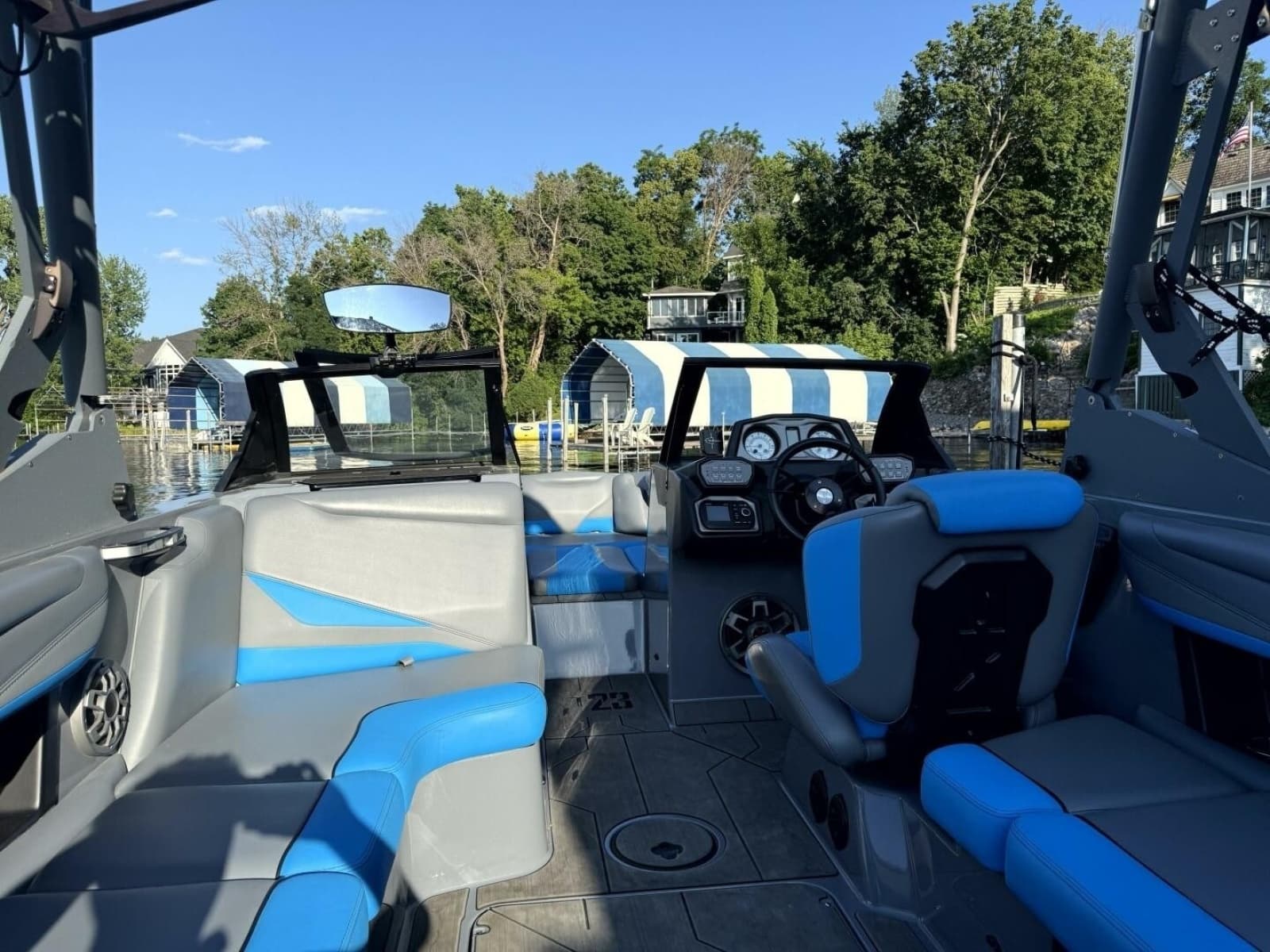 2020 Axis T23 - Photo 30
