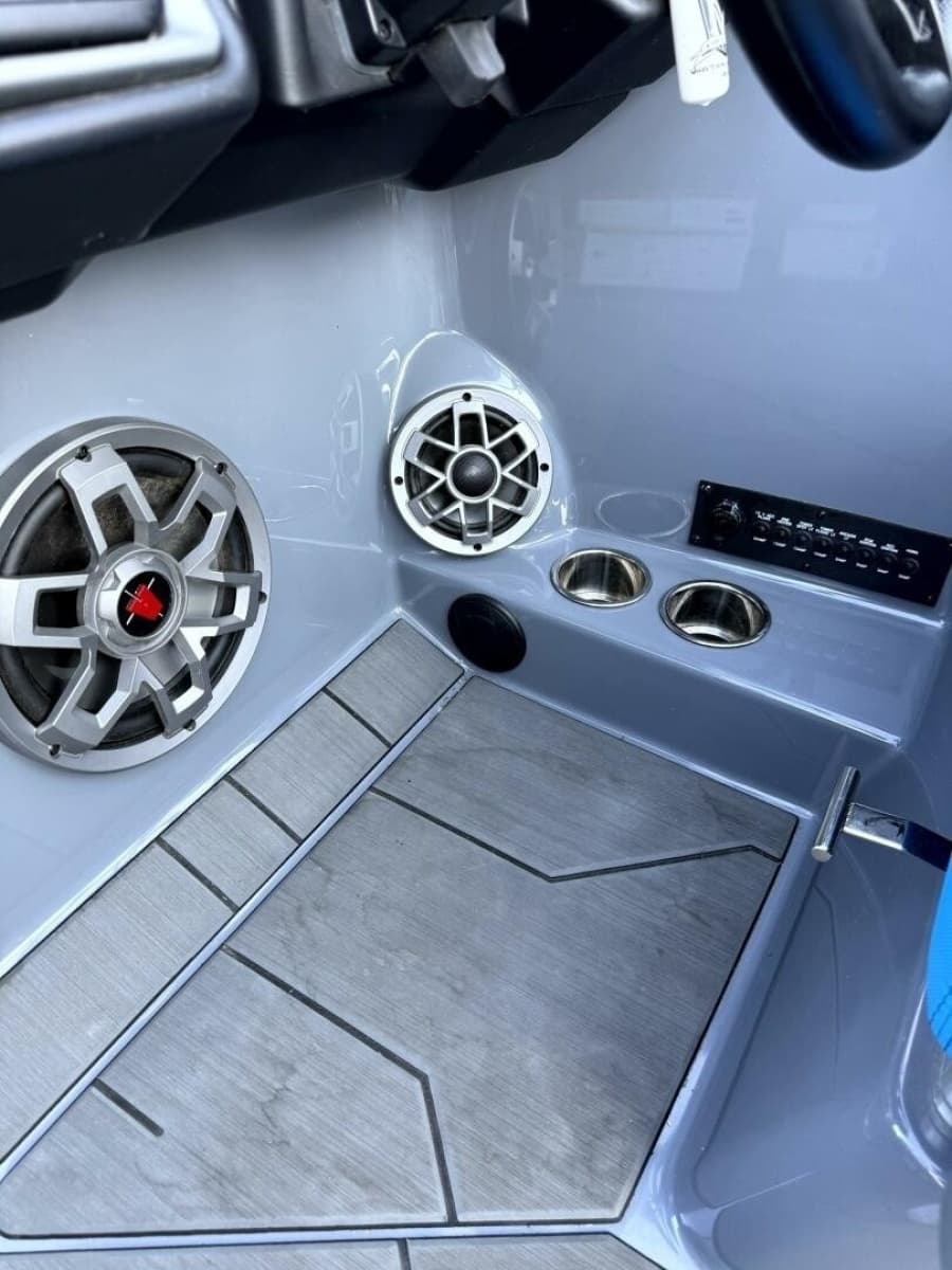 2020 Axis T23 - Photo 47